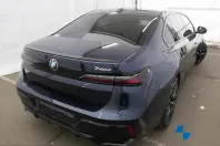 BMW 740 (Seria 7) din 2025 cu 1.682 km - oferta BMW222228 - foto 4