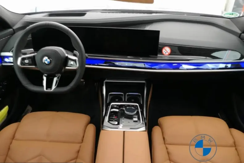 BMW 740 (Seria 7) din 2025 cu 1.682 km - oferta BMW222228 - foto 6