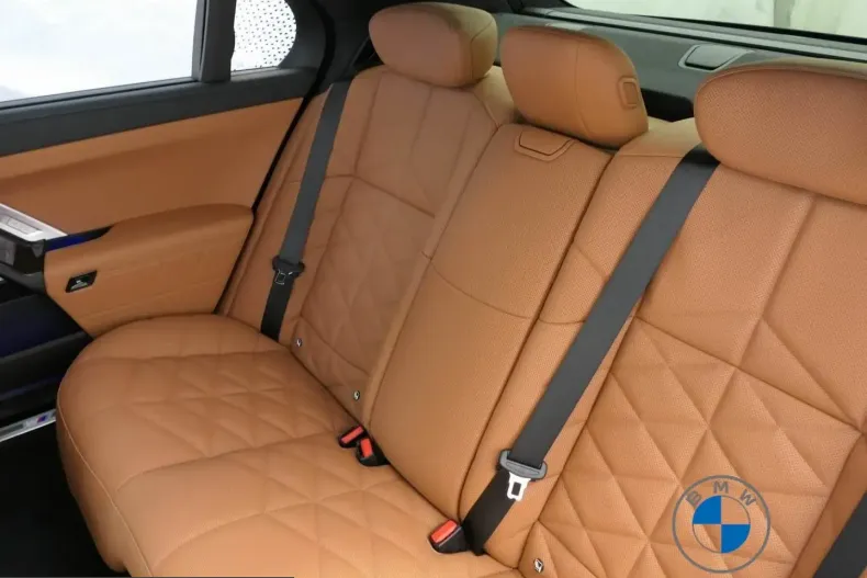 BMW 740 (Seria 7) din 2025 cu 1.682 km - oferta BMW222228 - foto 7