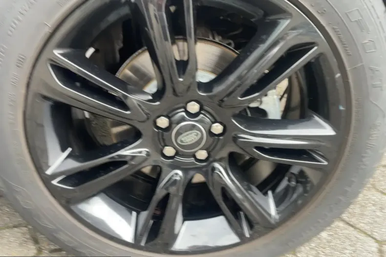 Land Rover Range Rover Velar din 2023 cu 45.514 km - oferta LAN222233 - foto 13