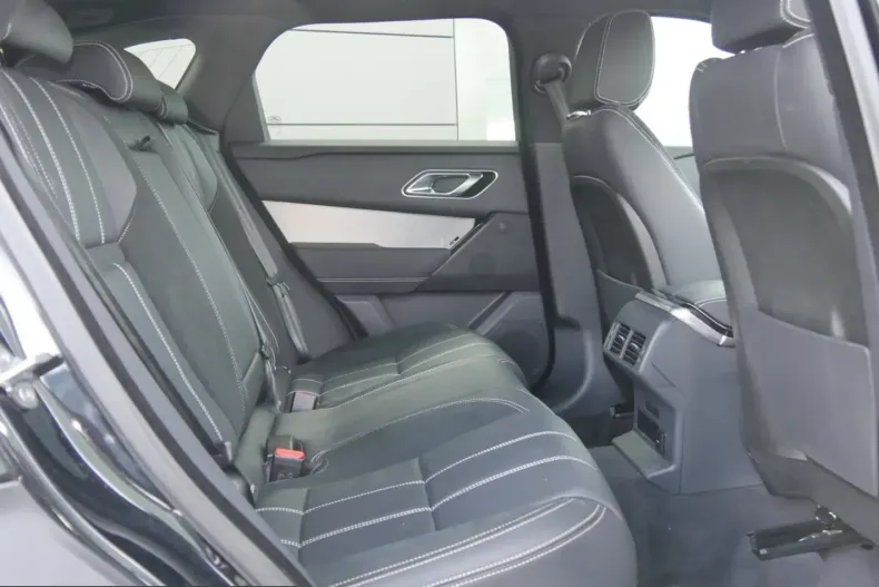 Land Rover Range Rover Velar din 2023 cu 41.363 km - oferta LAN222234 - foto 5