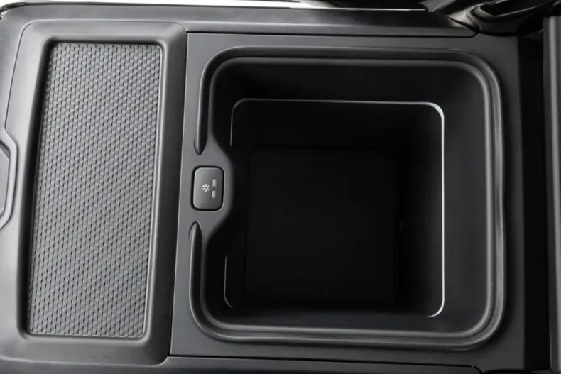 Land Rover Range Rover Sport din 2024 cu 46.039 km - oferta LAN222238 - foto 27