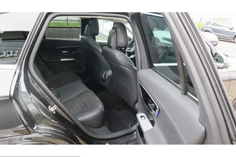 Mercedes-Benz GLC 200 (Clasa GLC) din 2023 cu 47.362 km - oferta MER222240 - foto 8