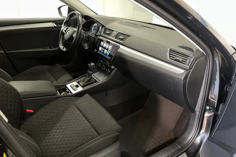 Skoda Superb din 2021 cu 129.588 km - oferta SKO222250 - foto 10
