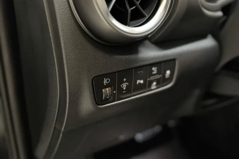 Hyundai Kona din 2022 cu 68.000 km - oferta HYU222258 - foto 15