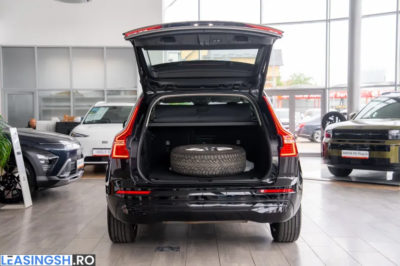 Volvo XC60 din 2023 cu 70.900 km - oferta VOL222259 - foto 13