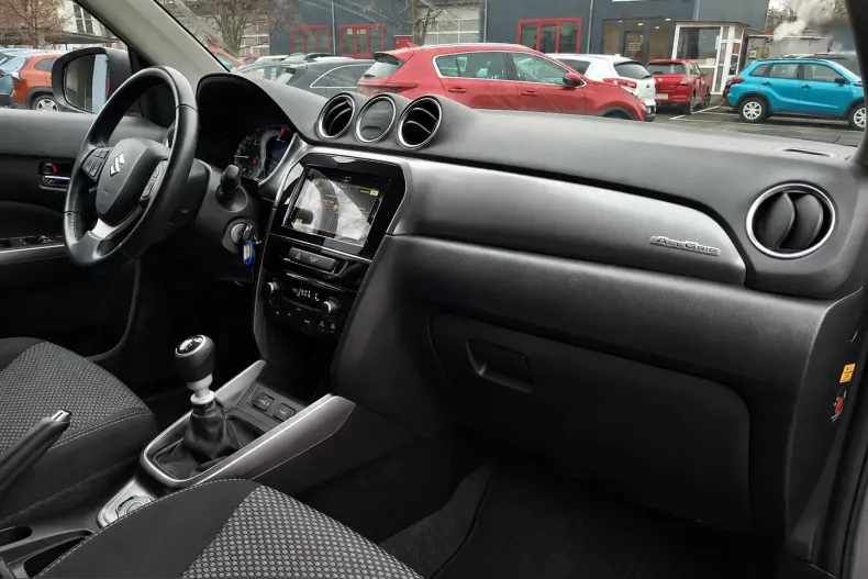 Suzuki Vitara din 2022 cu 33.263 km - oferta SUZ222268 - foto 12