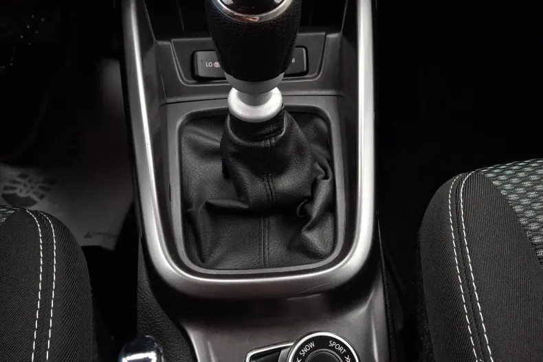 Suzuki Vitara din 2022 cu 33.263 km - oferta SUZ222268 - foto 20