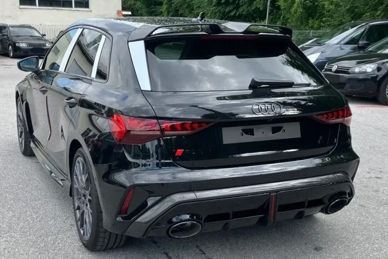 Audi RS3 Sportback din 2026 cu 20 km - oferta AUD222269 - foto 3