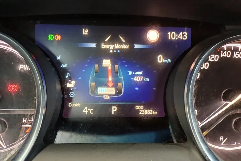 Toyota Camry din 2022 cu 23.879 km - oferta TOY222276 - foto 15