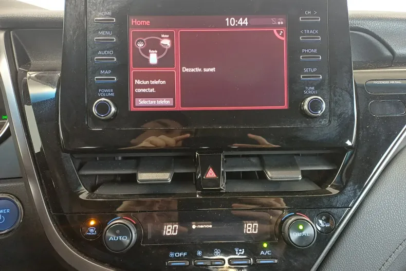 Toyota Camry din 2022 cu 23.879 km - oferta TOY222276 - foto 18
