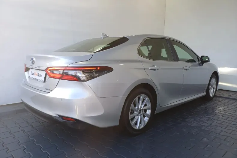 Toyota Camry din 2022 cu 23.879 km - oferta TOY222276 - foto 28