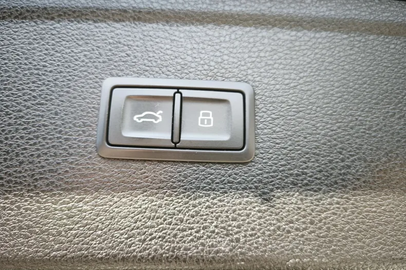 Audi Q5 din 2022 cu 154.000 km - oferta AUD222277 - foto 26