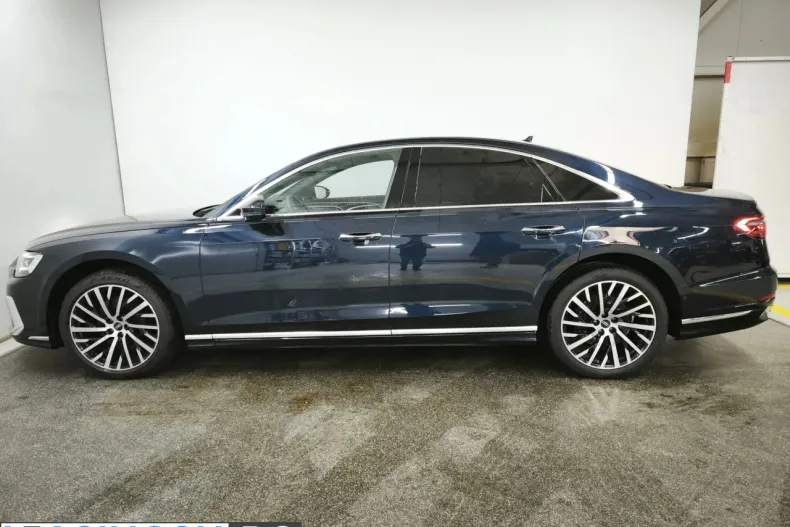 Audi A8 din 2023 cu 99.300 km - oferta AUD222278 - foto 2