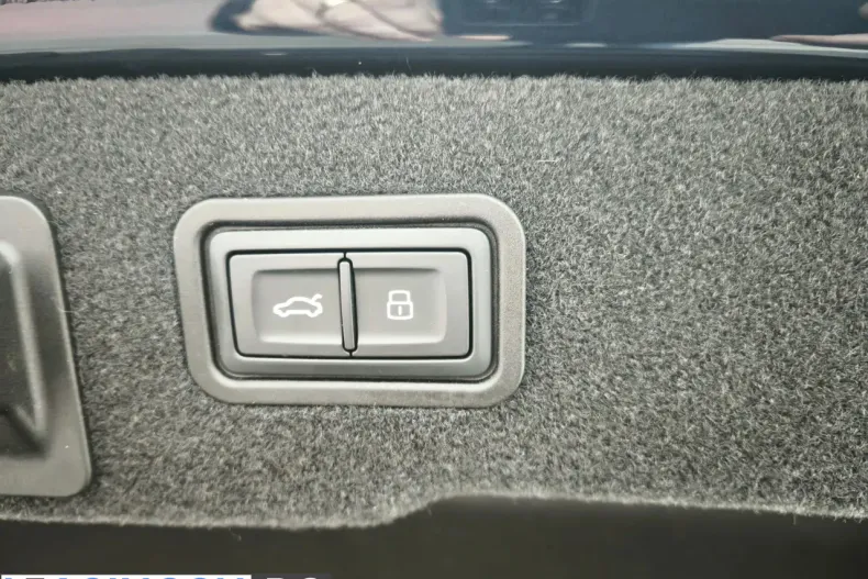 Audi A8 din 2023 cu 99.300 km - oferta AUD222278 - foto 9