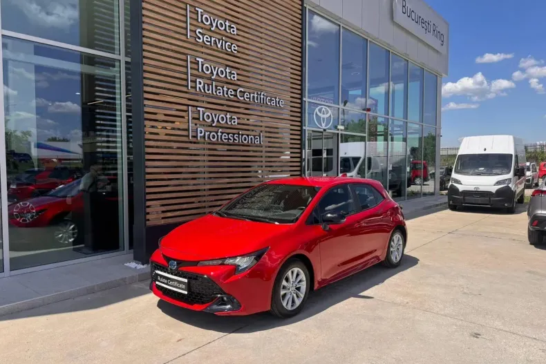 Toyota Corolla din 2026 cu 2.803 km - oferta TOY222281 - foto 1