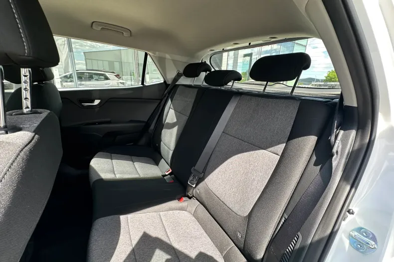 Kia Stonic din 2025 cu 1 km - oferta KIA222292 - foto 16