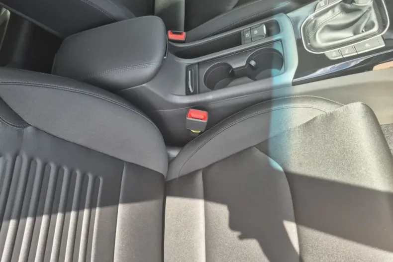 Hyundai i30 din 2026 cu 6 km - oferta HYU222293 - foto 6