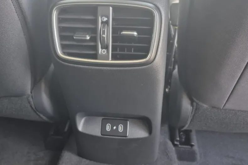 Hyundai i30 din 2026 cu 6 km - oferta HYU222293 - foto 8