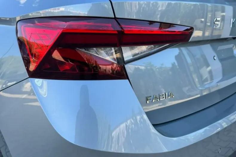 Skoda Fabia din 2026 cu 7 km - oferta SKO222296 - foto 34