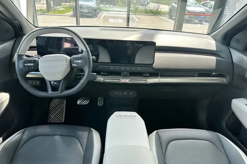 Kia EV3 din 2025 cu 1 km - oferta KIA222297 - foto 9