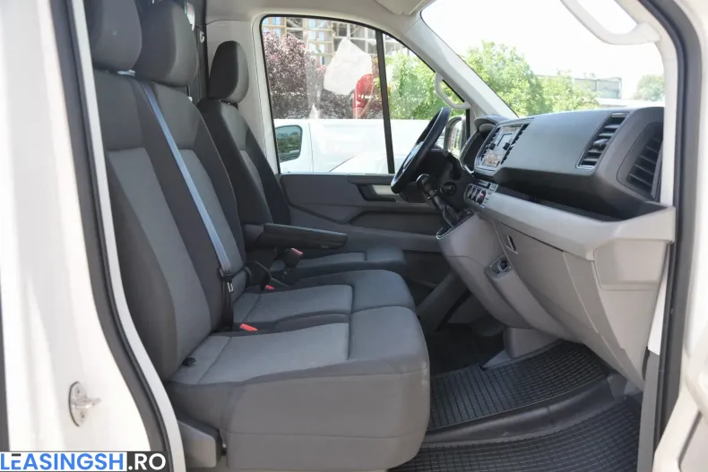 Volkswagen Crafter din 2020 cu 66.726 km - oferta VOL222300 - foto 12