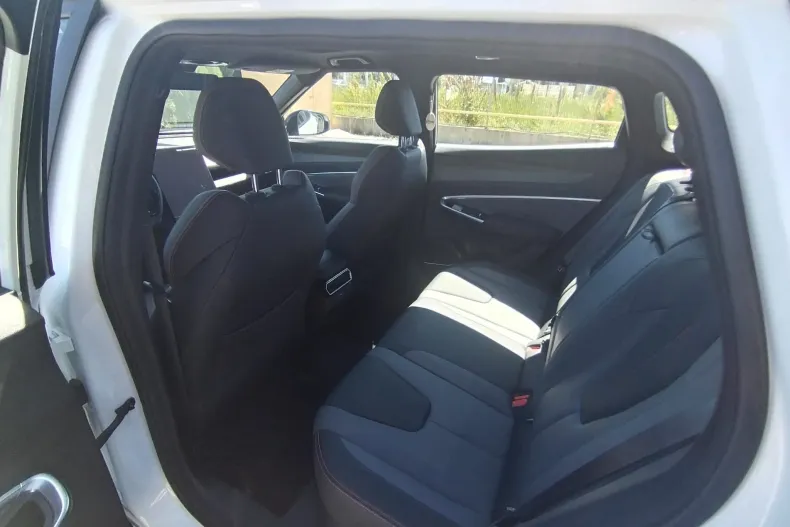 Geely Cityray din 2025 cu 2.000 km - oferta GEE222307 - foto 7