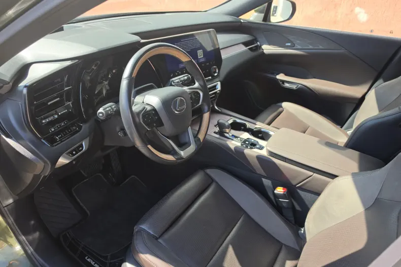 Lexus Seria RX din 2024 cu 26.400 km - oferta LEX222315 - foto 11