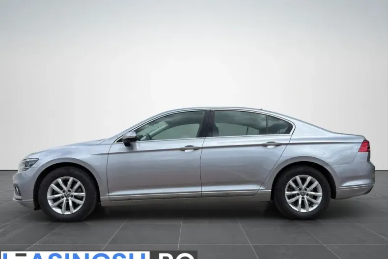 Volkswagen Passat din 2021 cu 32.066 km - oferta VOL222316 - foto 6
