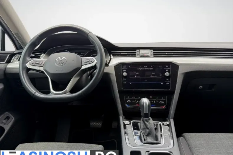 Volkswagen Passat din 2021 cu 32.066 km - oferta VOL222316 - foto 15