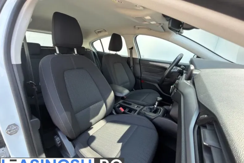 Ford Focus din 2021 cu 70.630 km - oferta FOR222318 - foto 12