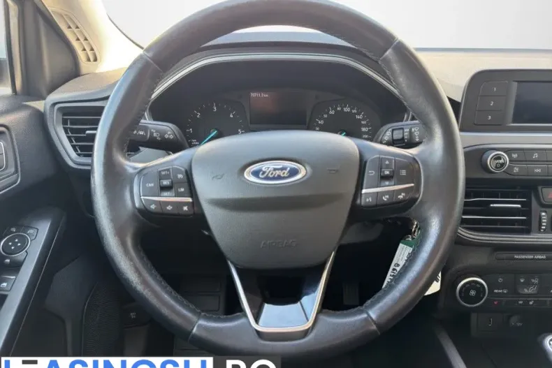 Ford Focus din 2021 cu 70.630 km - oferta FOR222318 - foto 14