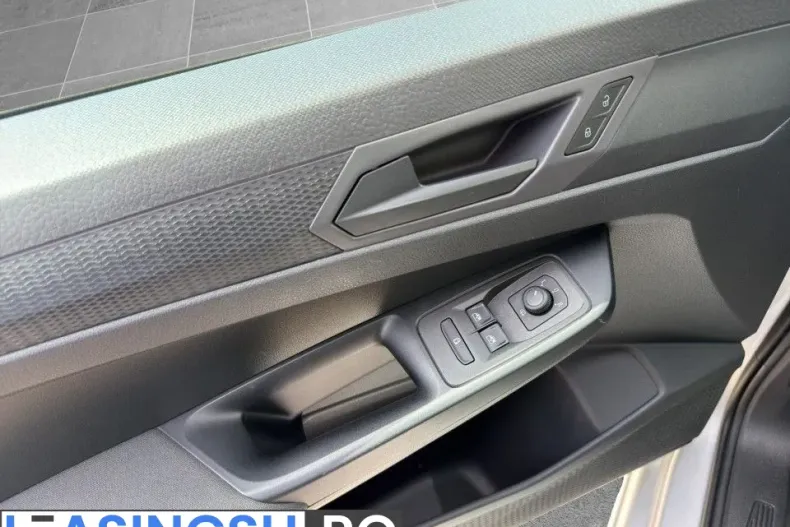 Volkswagen Caddy din 2023 cu 50.117 km - oferta VOL222320 - foto 18