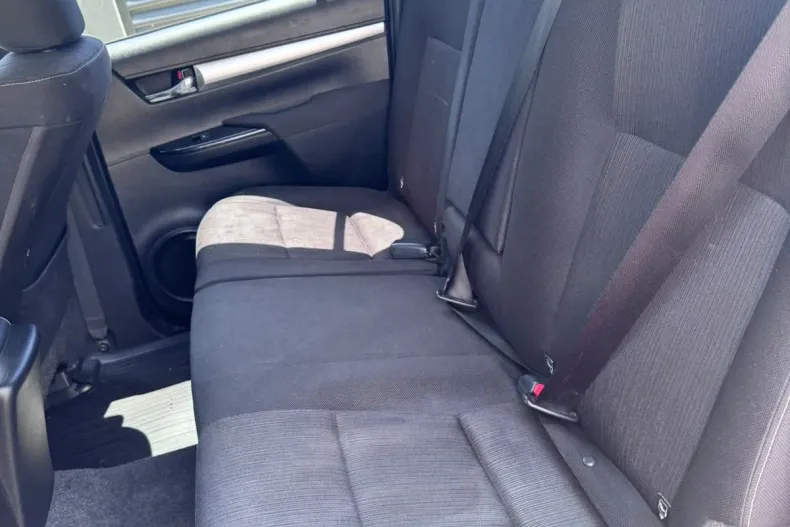 Toyota Hilux din 2021 cu 143.907 km - oferta TOY222324 - foto 11