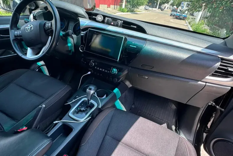 Toyota Hilux din 2021 cu 143.907 km - oferta TOY222324 - foto 17