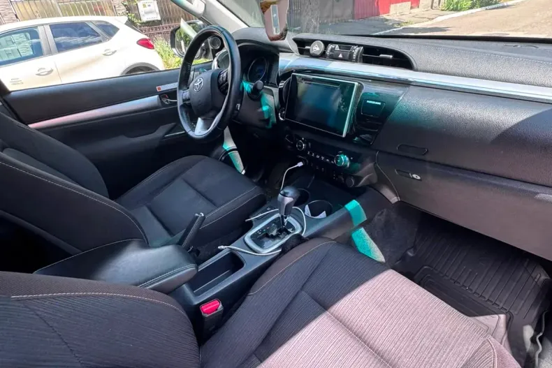 Toyota Hilux din 2021 cu 143.907 km - oferta TOY222324 - foto 18