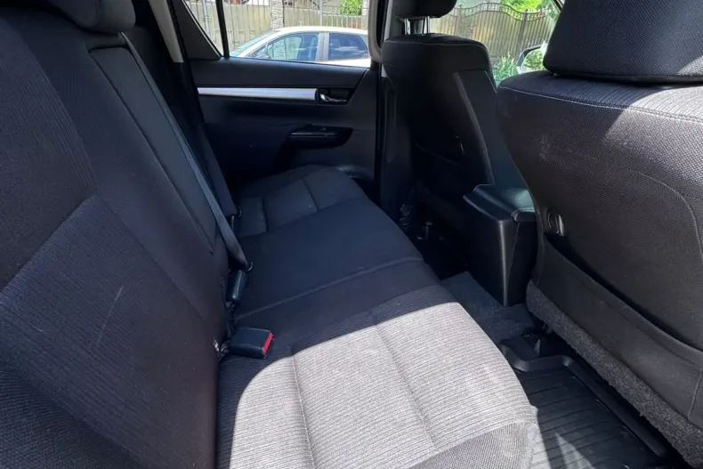 Toyota Hilux din 2021 cu 143.907 km - oferta TOY222324 - foto 21