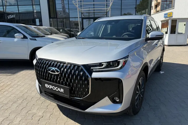 Chery Tiggo 7 din 2025 cu 5 km - oferta CHE222327 - foto 2