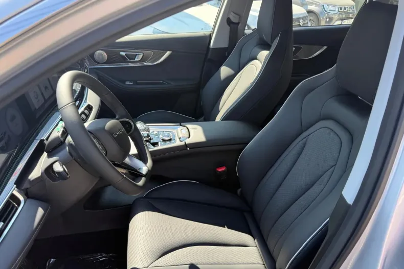 Chery Tiggo 7 din 2025 cu 5 km - oferta CHE222327 - foto 8