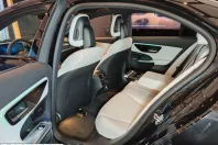 Mercedes-Benz C 300 (Clasa C) din 2026 cu 1 km - oferta MER222337 - foto 20