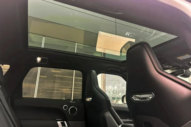 Land Rover Range Rover Sport din 2021 cu 17.626 km - oferta LAN222338 - foto 8