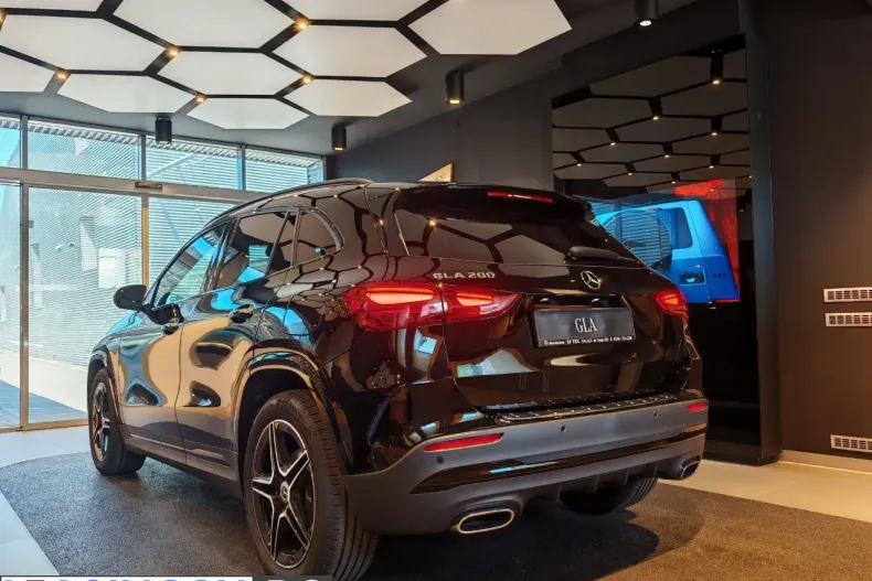 Mercedes-Benz GLA (Clasa GLA) din 2026 cu 1 km - oferta MER222340 - foto 11