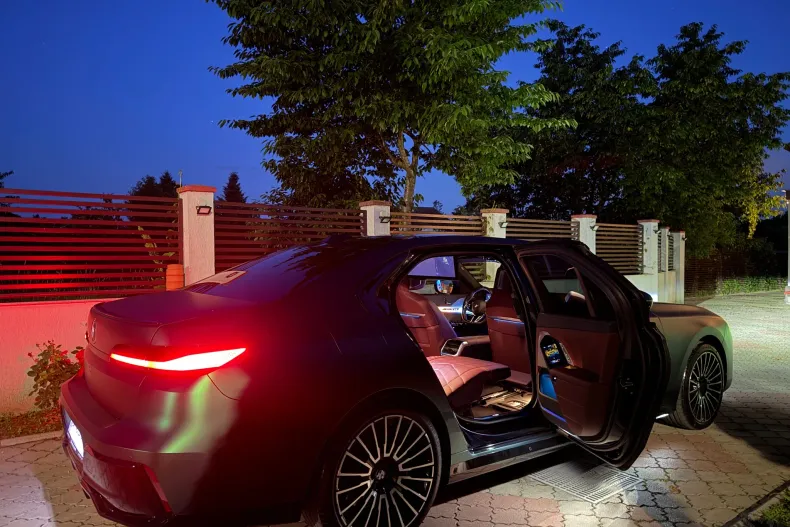 BMW 740d (Seria 7) din 2025 cu 105.000 km - oferta BMW222347 - foto 21