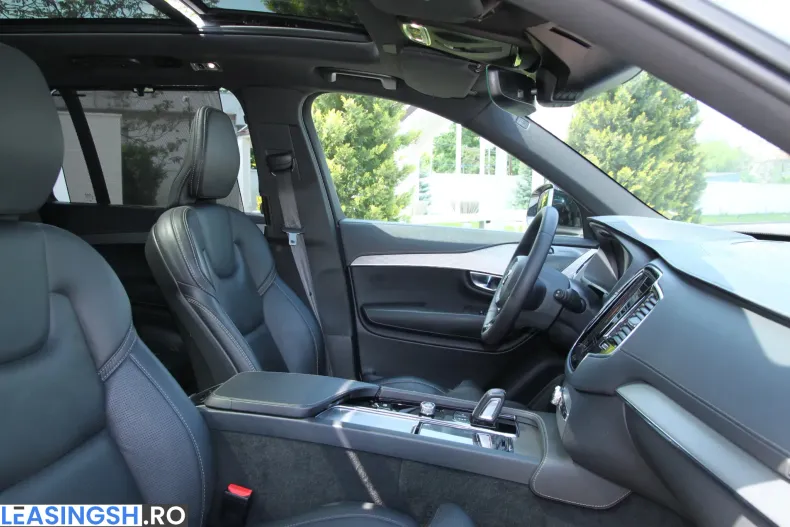 Volvo XC90 din 2023 cu 118.000 km - oferta VOL222349 - foto 17