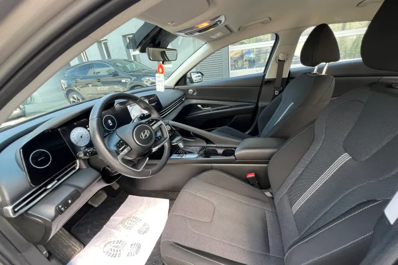 Hyundai Elantra din 2023 cu 21.811 km - oferta HYU222350 - foto 12