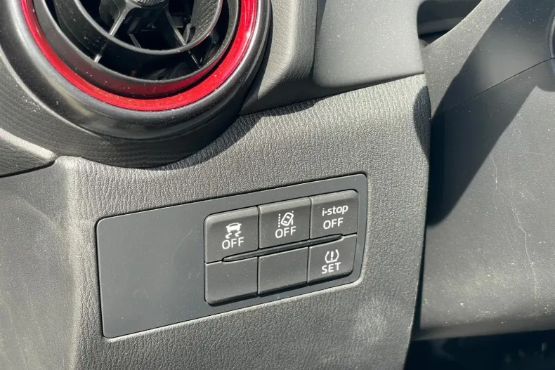 Mazda 2 din 2023 cu 26.655 km - oferta MAZ222352 - foto 16