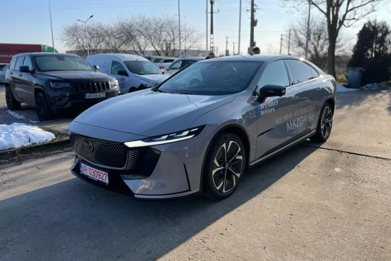 Mazda 6e din 2025 cu 5.500 km - oferta MAZ222354 - foto 1