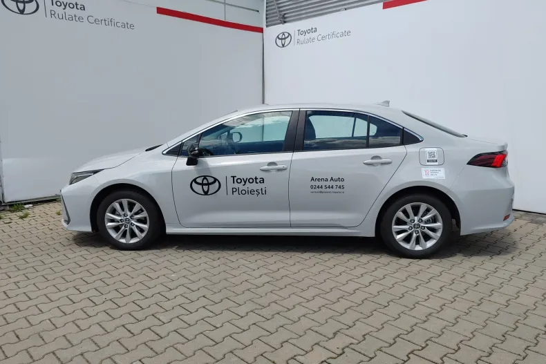 Toyota Corolla din 2025 cu 2.224 km - oferta TOY222355 - foto 3