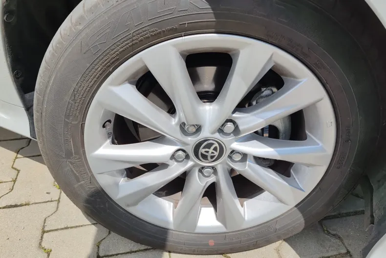 Toyota Corolla din 2025 cu 2.224 km - oferta TOY222355 - foto 22