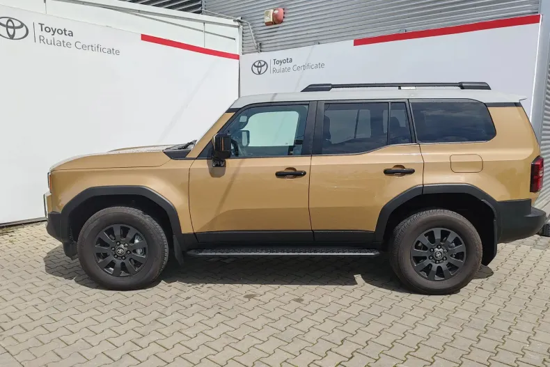 Toyota Land Cruiser 250 din 2024 cu 6.753 km - oferta TOY222356 - foto 4